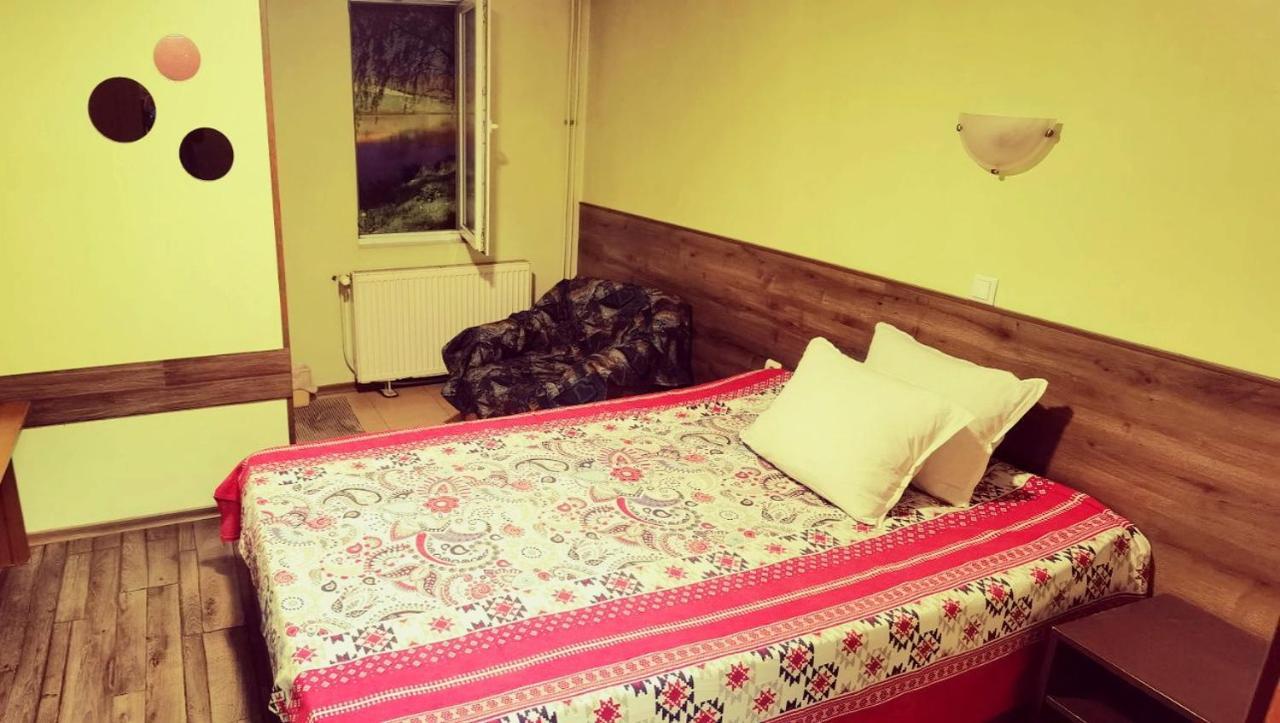 Хостел Ритон Ruse Bagian luar foto